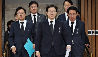 권성동 “공수처 영장 무리하게 집행 국민과 싸우려 들면 안 돼”