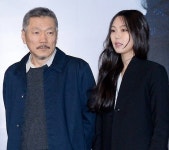김민희, 홍상수 감독과 9년 불륜→임신 소식 전해졌다