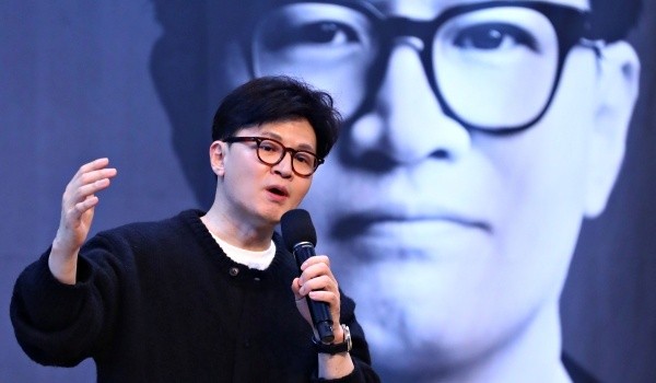 김문수 vs 한동훈 vs 안철수, 계엄과 탄핵 논쟁 치열하게 전개