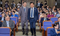 민주, ‘보완수사권 폐지’ 두고 이견...검찰 반발도 격화