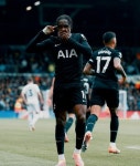 토트넘, 리즈 2-1 꺾고 EPL 3위…텔 선제골-쿠두스 결승골