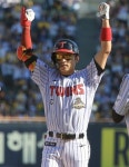 '엘린이들' 5년 만에 어린이날 웃었다…LG, 두산과 어린이날 잠실 라이벌전 2-1 승리
