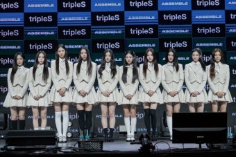 [K현장] '팬들과 함께 만드는 걸그룹' 트리플에스, 10인조 완전체로 '라이징' (종합)