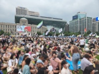 서울시, 퀴어축제 서울광장 사용 불허…청소년 콘서트 개최 