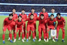 韓 남자 축구, 한일전 결승 고지 넘으면 AG 3연패..황선홍 반드시 금메달 