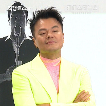 [K직캠] '자체 발광 딴따라' 형광 박진영, 데뷔 30주년 소감 말할 땐 '울컥'