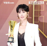 [K직캠] 클라라, 파격 헤어스타일 숏컷 여신