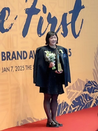 이수지, '대한민국 퍼스트브랜드 대상' 개그우먼 부문 수상