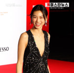 김도연, 과감한 파격 드레스로 '부국제 여신' 등극…'도라' 그 자체 [K직캠]