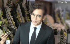 김혜수 눈물→차인표·나문희 '먹먹'...故 최불암 빈소 찾은 들 