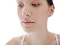 백옥 피부의 적, ‘비립종’ vs ‘한관종’ 차이점은?