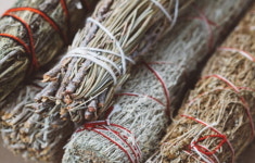 내 공간을 채우는 향기, 스머지 스틱