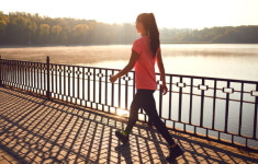 [집콕족 건강백과] 건강을 위한 습관, 아침 산책이 좋은 이유는?