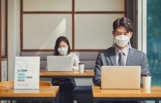 “너무 가까워서 불편해요”…코로나19로 인해 개인 공간 크기 커졌다