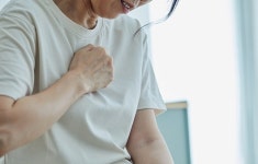 [인터뷰] “역류성 식도염 예방, 10가지 생활습관을 기억하세요”