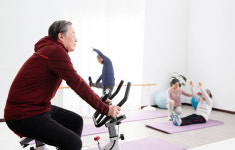 걷기만 하면 안 돼요...노년층을 위한 근력운동 3