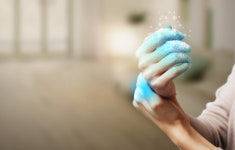 “손?발 시릴 때 ‘이곳’ 마사지 하세요”...수족냉증 관리법 [건강톡톡]