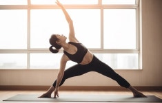 일상생활 속 관절 망치는 습관 3