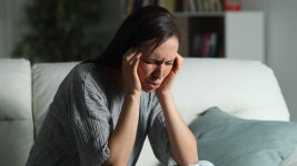 갑작스러운 어지럼증 호소한 김혜경 여사... 이석증, 어떤 질환이길래?