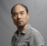 강신일 “길들여지지 않으려 애쓰고 있다”