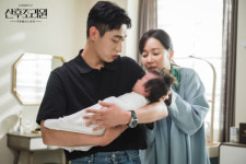 산후조리원, 여성들의 출산과 육아는 격정 느와르였다