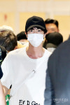 방탄소년단 진 사슴인가봐 심장을 녹용 [EM포토]