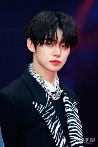 투모로우바이투게더(TXT) 연준 '눈빛이 다 했네' [EM포토]