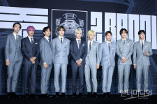 NCT127 시즈니와 함께 질주 [EM포토]