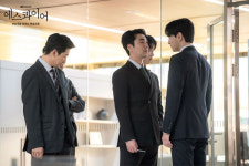 왜 변호사들이 굳이 드라마 작가를? 서초동·에스콰이어 보니 알겠네
