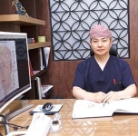 울긋불긋한 여드름 관리는 에이핏(Afit) 레이저로 개선