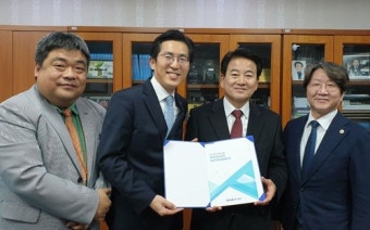 의협 총선기획단, 민주평화당에 정책제안서 전달