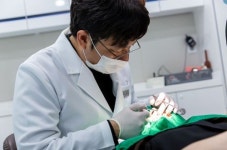 만족스러운 임플란트 치료 위해선 치과 선택 신중해야