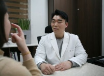 봄철 피부 탄력 저하, 효과적인 개선 방법은?