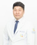 우리들병원 배준석 원장, 내시경 흉추 디스크 절제술 최신 접근법 개발