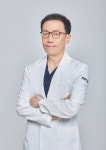 눈밑지방재배치 수술, 자연스러운 결과를 위해 알아야 할 점