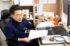 비전성모내과, 아주대병원 정기간행물에 검진 내과 진료 철학 소개