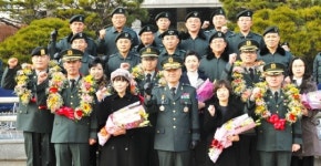 “육군 5대 가치관<충성·용기·책임·존중·창의 분야> 솔선수범”