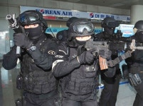 ‘테러범 꼼짝마!’…육군37사단 헌병특수임무대 테러범 무력진압작전