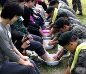 부대 문 ‘활짝’通하는 軍