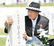 “전우가 준 목숨, 해병대 위해 끝까지 봉사할 것”