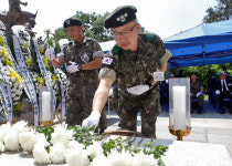 [육군8사단] 포병 용사의 용기와 희생 아직도 하늘을 찌르는 듯