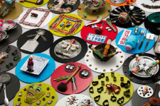 쓰레기 더미 낡은 책 보물일줄이야!