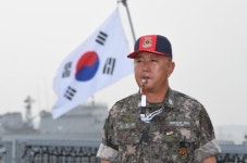 강인한 정신 지치지 않는 체력 오늘도 닻 올린다
