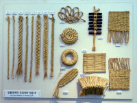 짚풀의 무궁무진한 쓰임새…모양도 참말 예뻐라