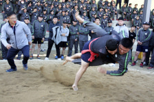 [육군1야전수송교육단] 민·군이 함께 하나로… 화합을 입다