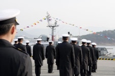 참수리 고속정-292정 31년간 임무 마치고 퇴역