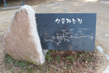 백제와 분쟁·말갈 남침·가야 침공에 역모까지…