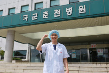 국군춘천병원의 ‘날개 없는 천사’