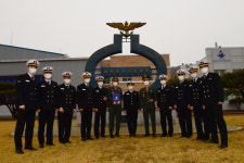 올해 첫 해군 항공교통관제사 12명 탄생