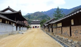 문경새재, 험한 군사요충지이자 조선 선비들의 과거길